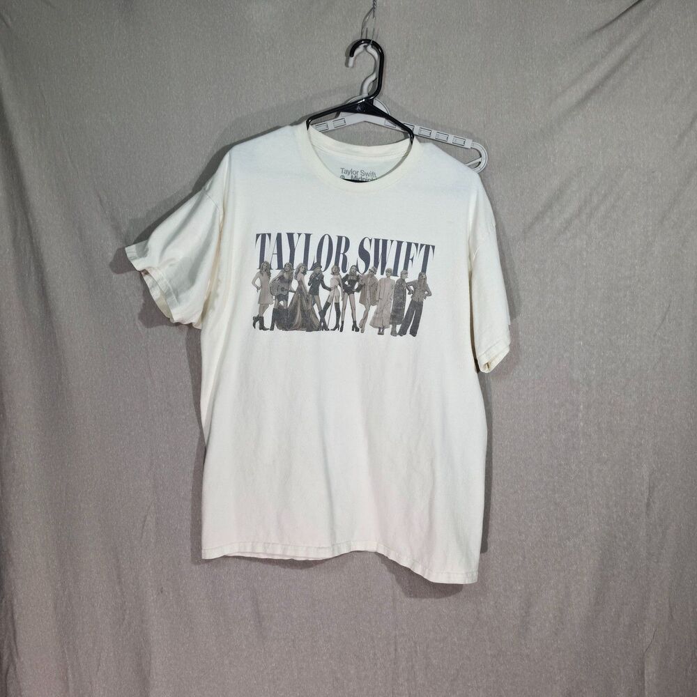 Taylor Swift Midnights Graphic Tee in Cream Short Sleeve XL
